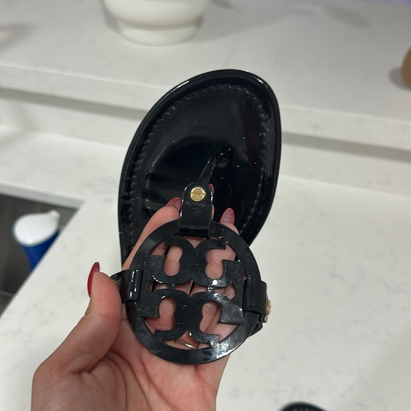 Tory Burch Miller black patent sandals - size 9. No box included. - Picture 4 of 6